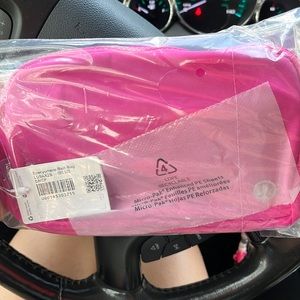 NWT Lululemon Belt Bag - Pink